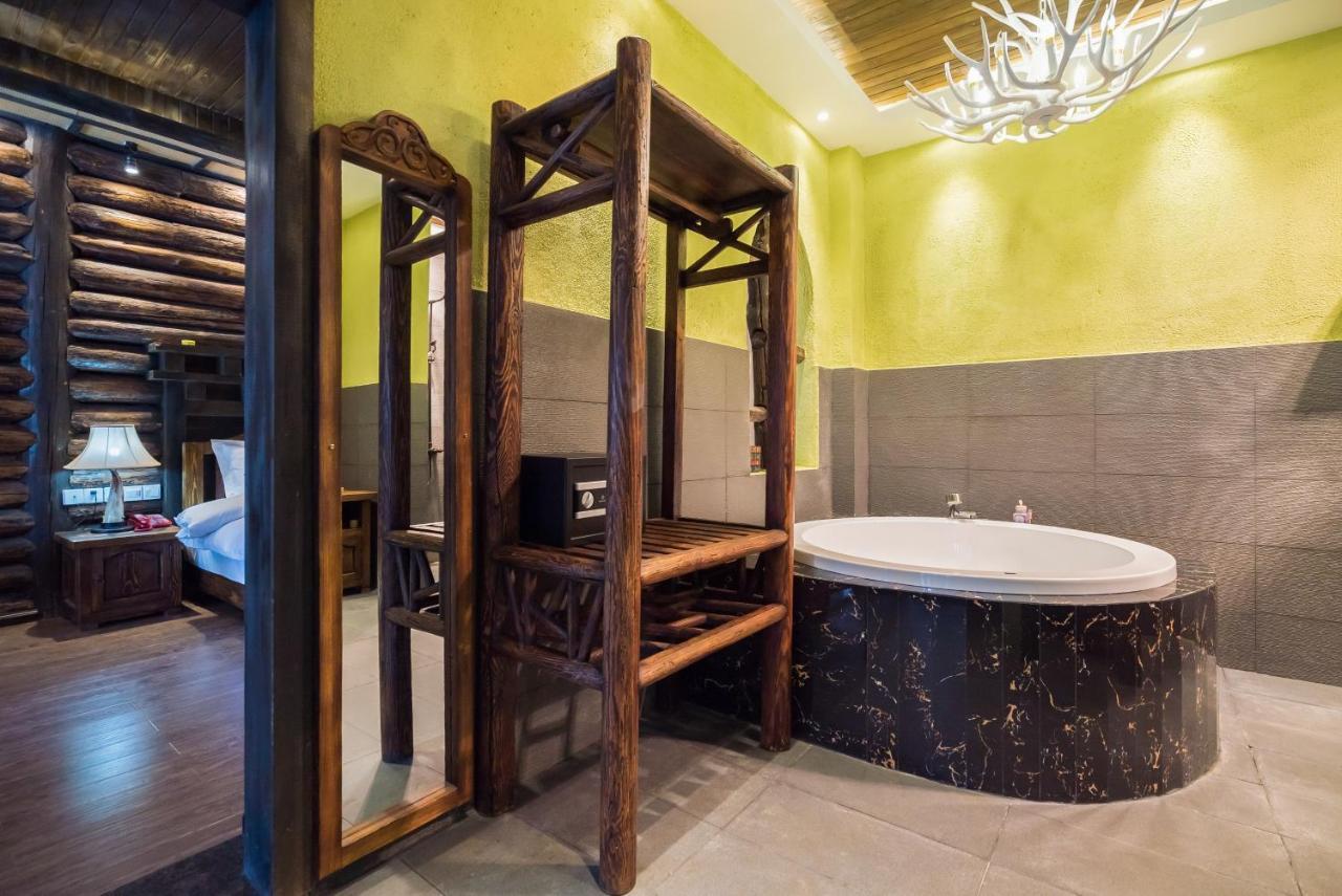 The Ritz-Man Boutique Inn Lijiang Lijiang  Exterior photo